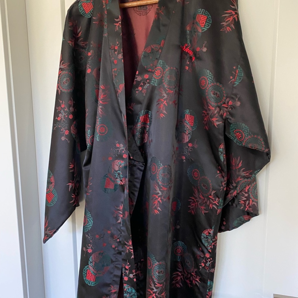 Kimono Embroidered “Shar”.  One size, New - Picture 2 of 4